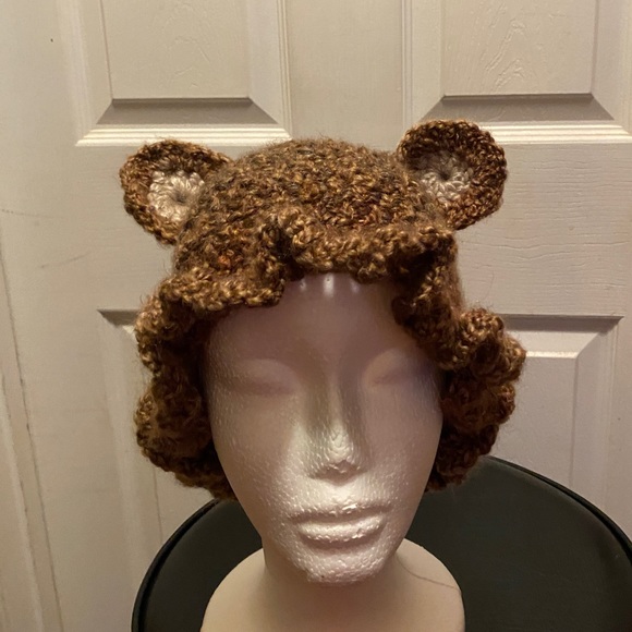 Crochet Teddy Bear hat - Picture 2 of 8